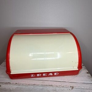 Lustro Ware Bread Box Red White Plastic Mid Century VTG USA Made MCM Model B-21